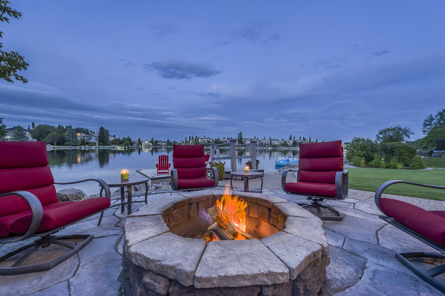 McKenzie Lake Outdoor Fireplace | Oasis Landscaping